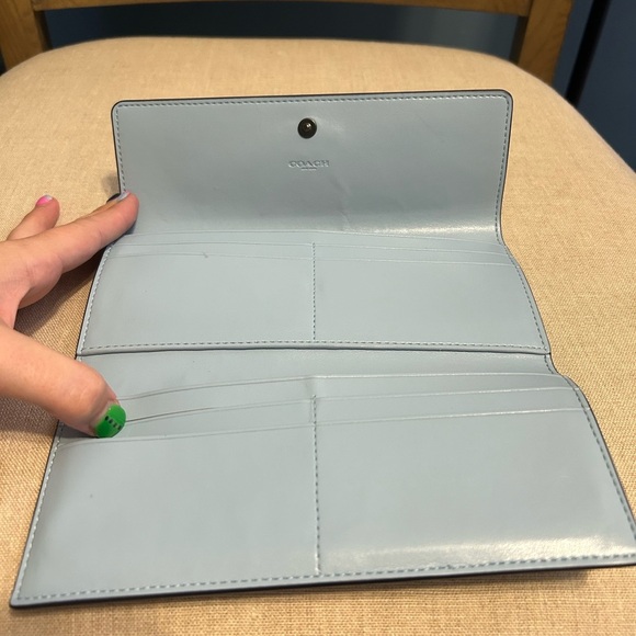 Coach Women's Wallets Collection - Lot of 4: Black, Blue, Plaid and Yellow - Picture 15 of 16